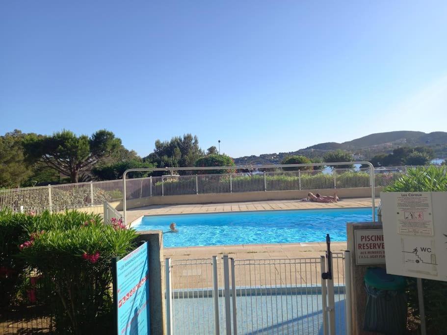 Studio Agay A 2 Pas Des Plages แซ็งต์-ราฟาเอล ภายนอก รูปภาพ